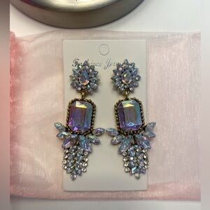 NWT Drop Sparkle Statement Holiday Earrings
